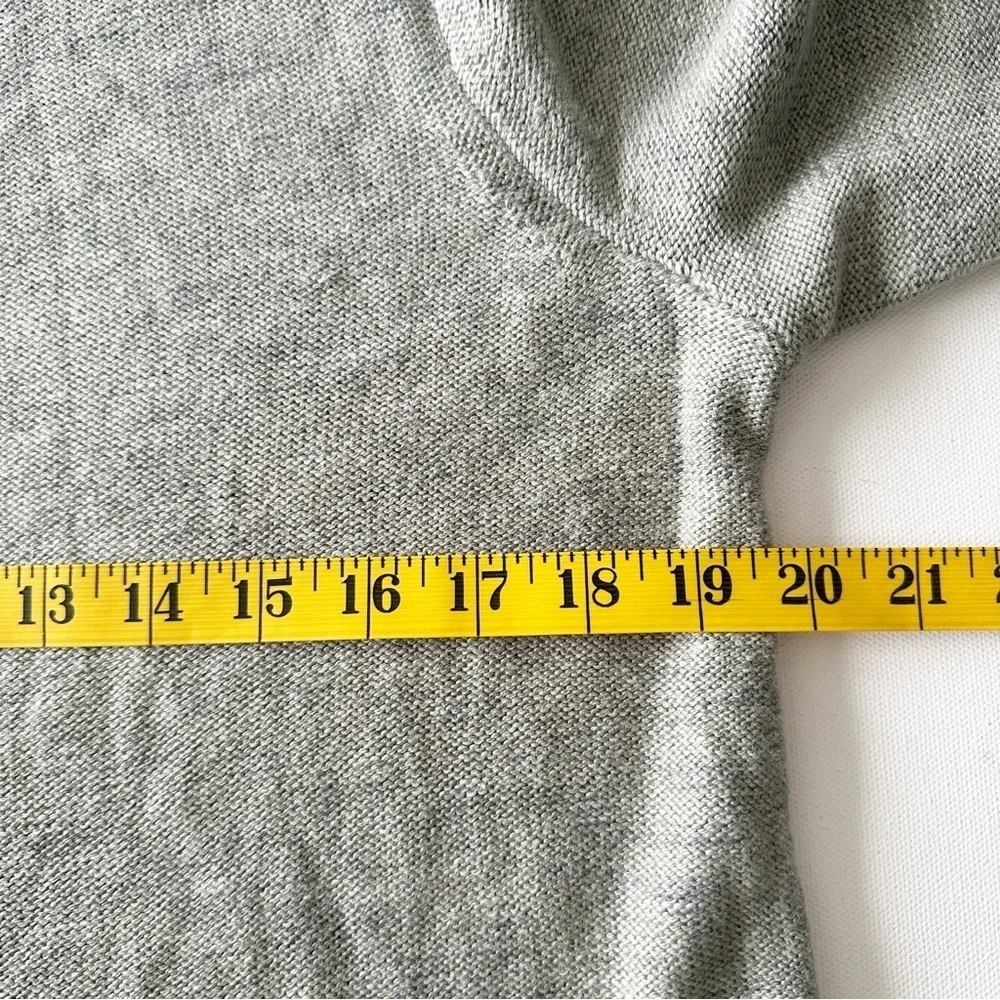J. Jill Wearever Funnel-Neck Sweater Grey Women’s Medium